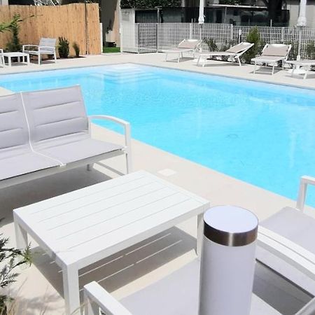 Hotel Ermeti B&B Brunch Riccione Exterior photo