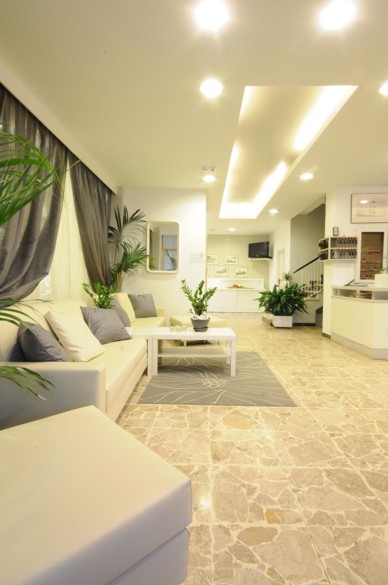 Hotel Ermeti B&B Brunch Riccione Exterior photo