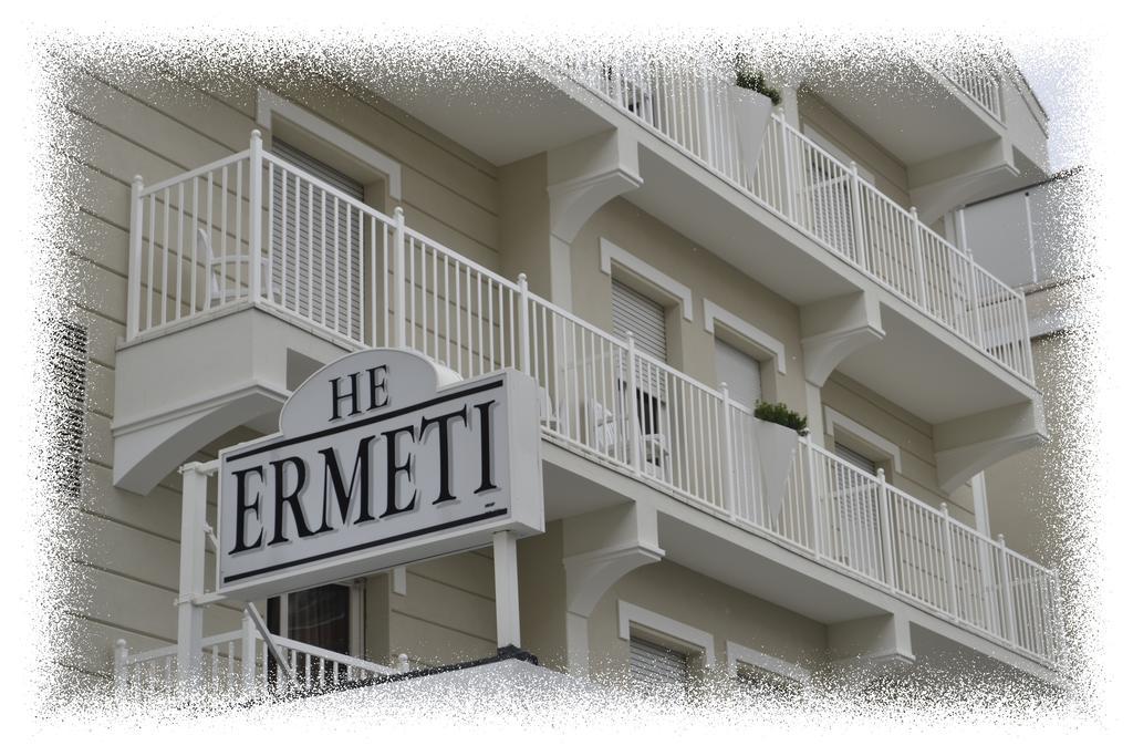 Hotel Ermeti B&B Brunch Riccione Exterior photo